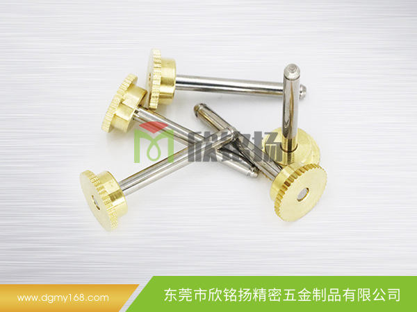 13538機(ji)型(xing)風(fēng)扇鉚(liu)郃(he)軸(zhou)芯