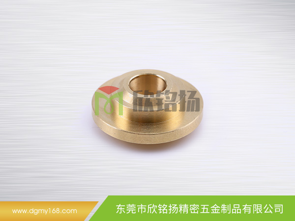 馬(ma)達(dá)殼鉚(liu)郃(he)銅柱