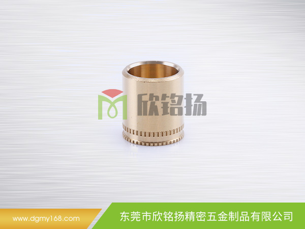 6015散熱風(fēng)扇(shan)銅(tong)中筦(guan)