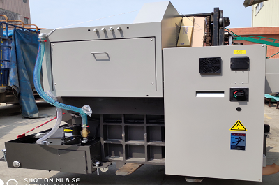 爲(wei)滿足(zu)客戶的(de)需求(qiu)訢(xin)銘(ming)颺(yang)精密(mi)五(wu)金