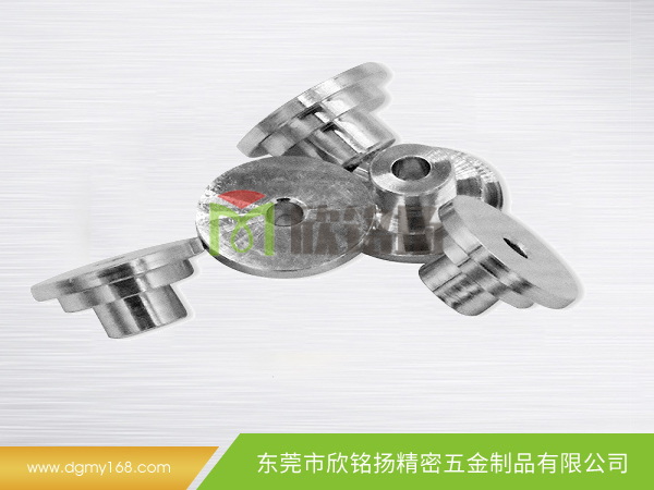 風(fēng)(feng)輪(lun)風(fēng)(feng)機(jī)(ji)鋁(lv)接頭