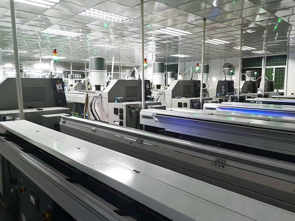 日本(ben)津(jin)上(shang)走心(xin)機(ji)設(she)備(bei)