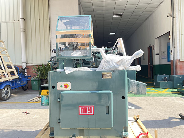 檯灣名陽自(zi)動車牀(chuang)